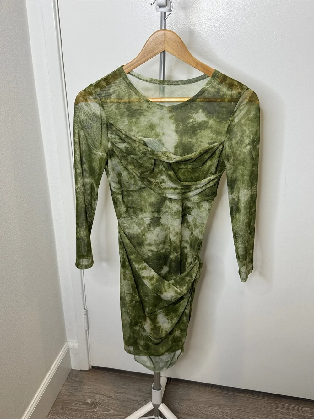 SHEIN Sheer‎ Olive Green Tie-Dye Ruched Long Sleeve Dress Resort Wear